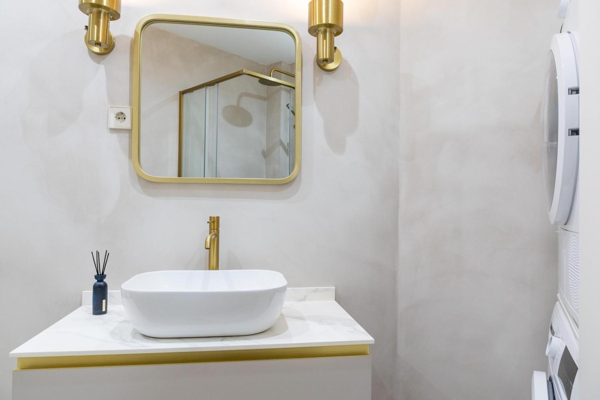 Excelente Apartamento Familiar Madrid Centro Bagian luar foto