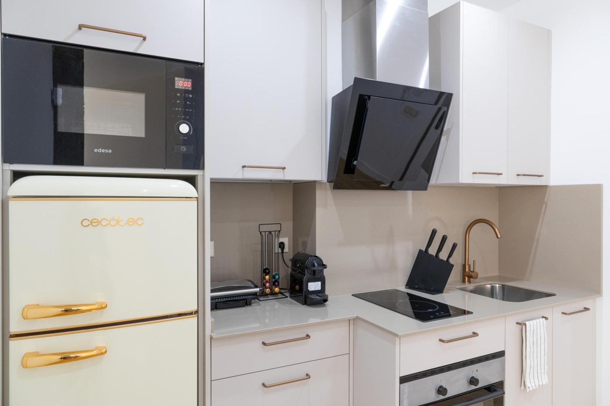 Excelente Apartamento Familiar Madrid Centro Bagian luar foto